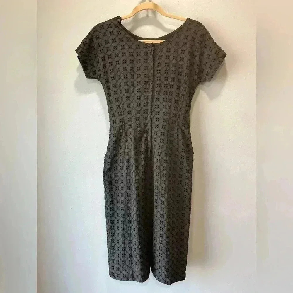 black cocktail Hollywood glam eyelet 60’s wiggle dress- medium - Picture 10 of 10